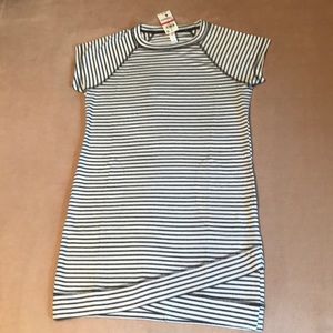 NWT ideology Harmony short sleeve tunic or dress with pockets! Size XS.